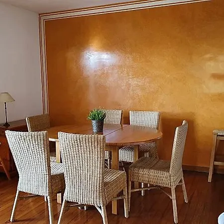 Piso Familiar Apartment